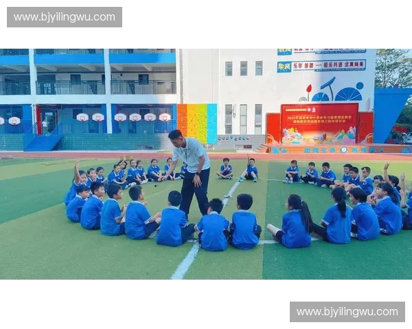 以体育教育为核心推动学生全面发展与身心健康的策略探讨 以体育教育为核心推动学生全面发展与身心健康的策略探讨